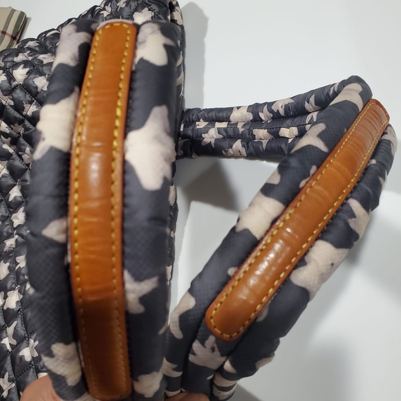 MZ Wallace Limited Edition Star Print Medium Metro Tote - Picture 9 of 14